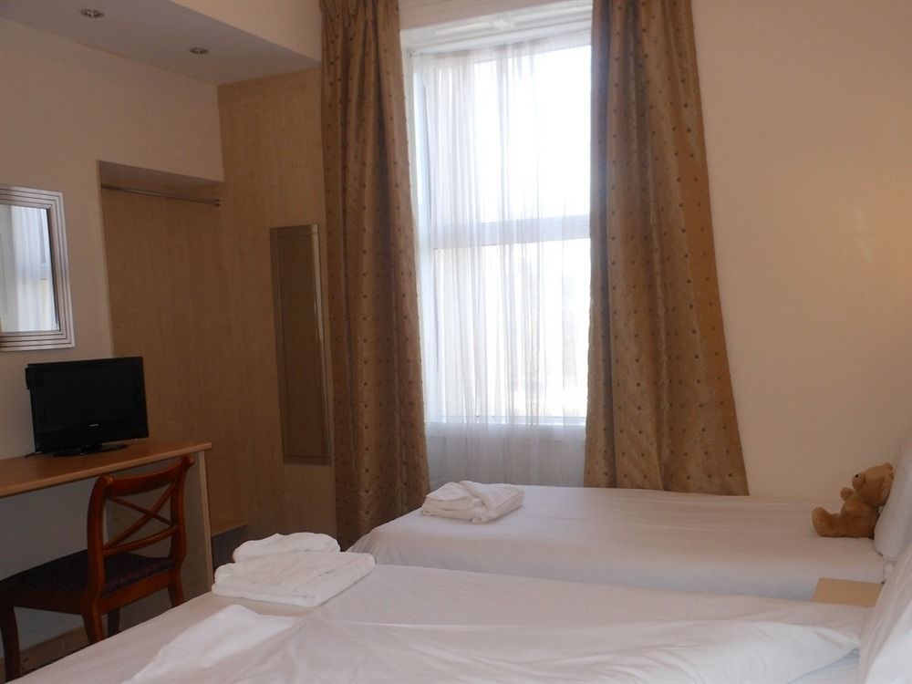 The Kynance House On Plymouth Hoe ,26 Ensuite Rooms Εξωτερικό φωτογραφία